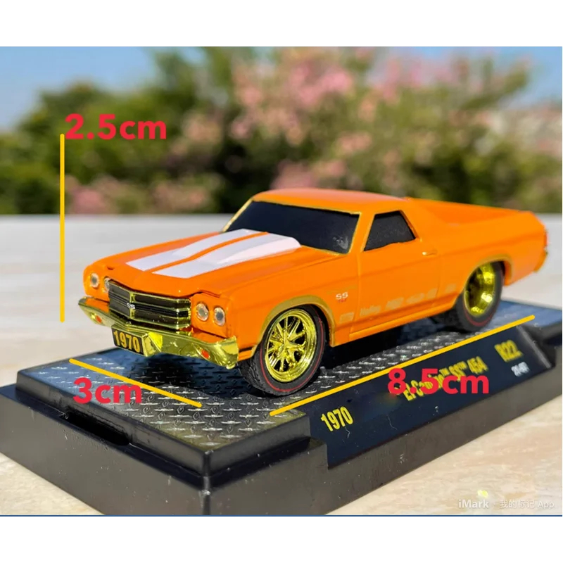 Diecast Scale1:64 1970 Chevy El Camino SS 45 Static Simulation Alloy Car Model Metal Vehicle Decoration Gift Collection Display