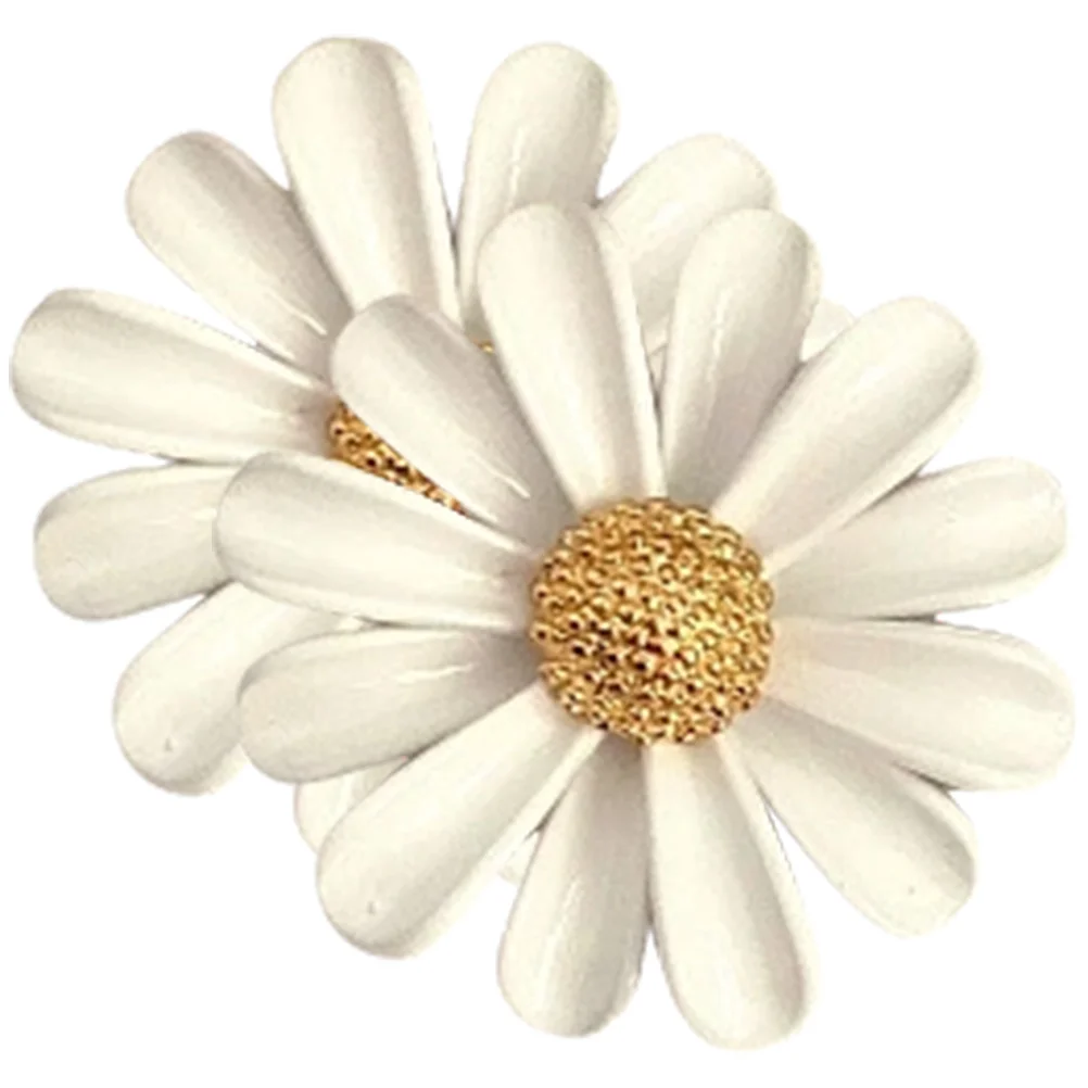 

Daisy Stud Earrings for Women Tiny Flower Fashion Pretty Valentine Girls Studded Vintage Studs