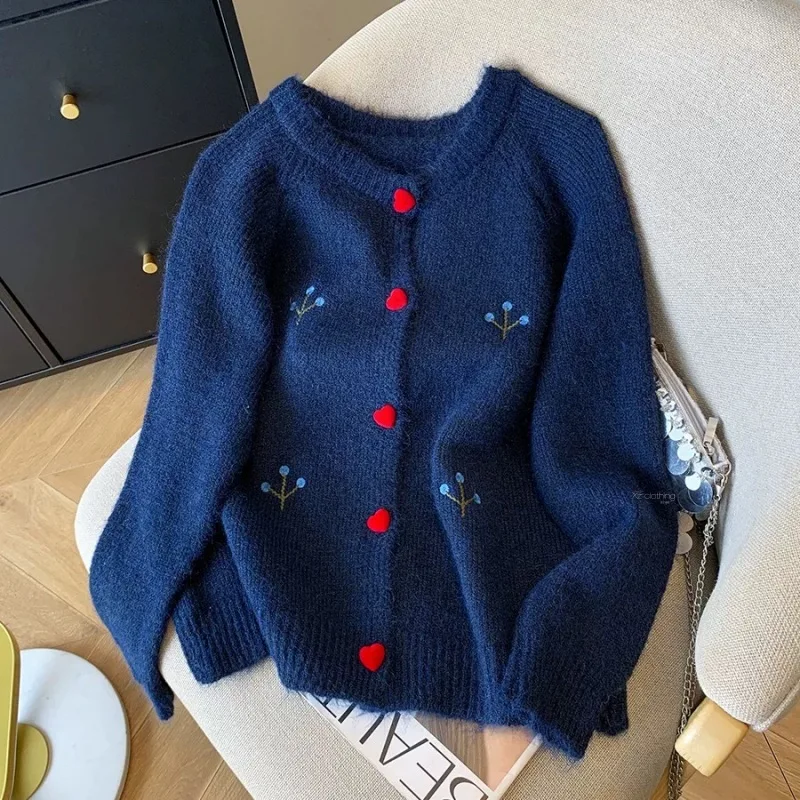 Retro Floral Embroi… - image