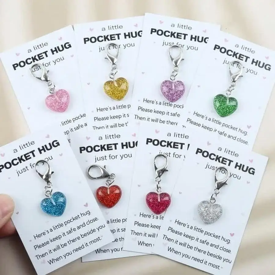 1/5/10/20/50/100pcs Cartoon Heart Shaped Keychain Set, Minimalist Resin Heart Design, Comes With Pocket Hug Greeting Card, Ideal