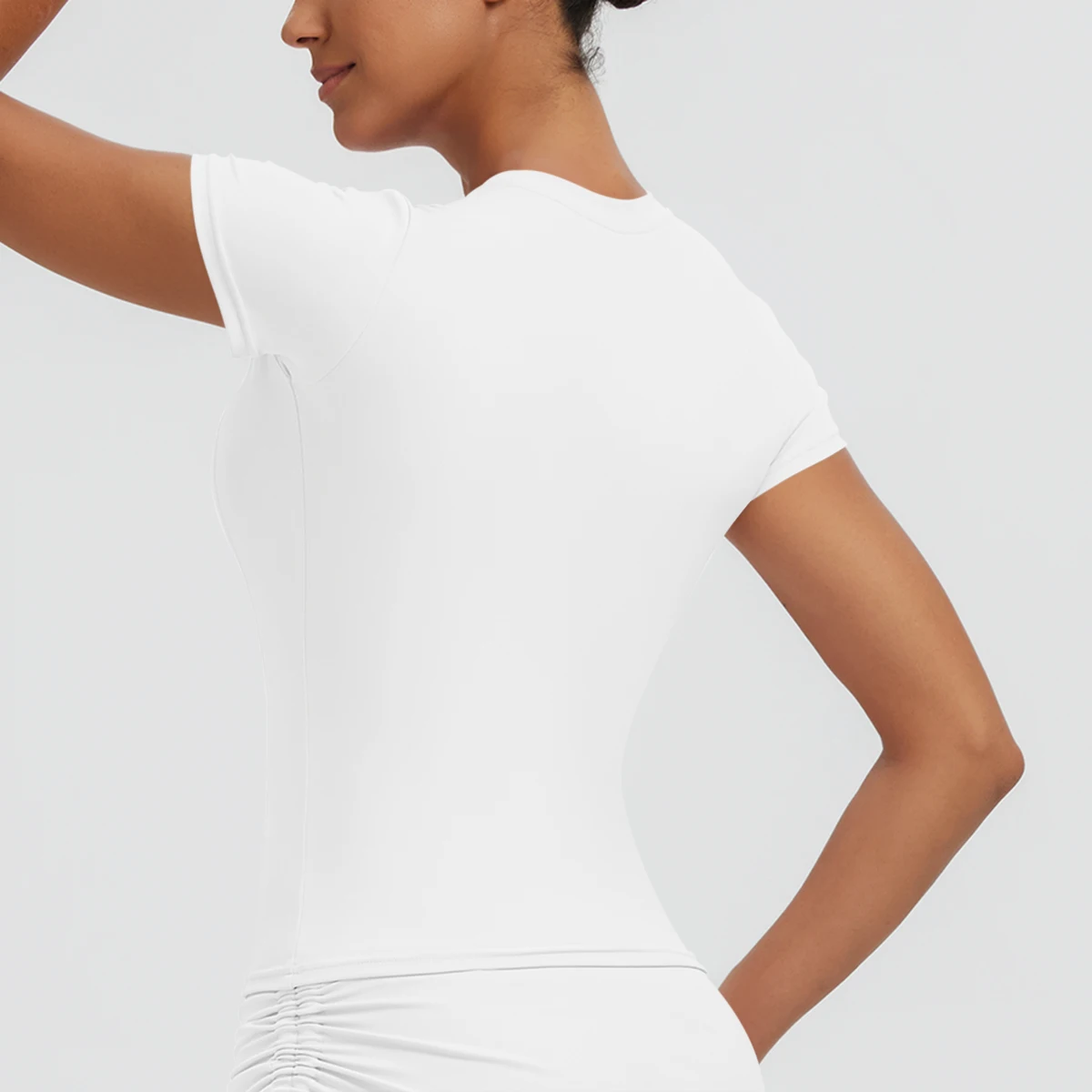 Neues Damen Sommer Yoga Kurzarm T-Shirt Lauf- und Radsport Einfarbiges Schnelltrocknendes Workout-Oberteil Enganliegend Atmungsaktive Yoga-Kleidung – Detail 6