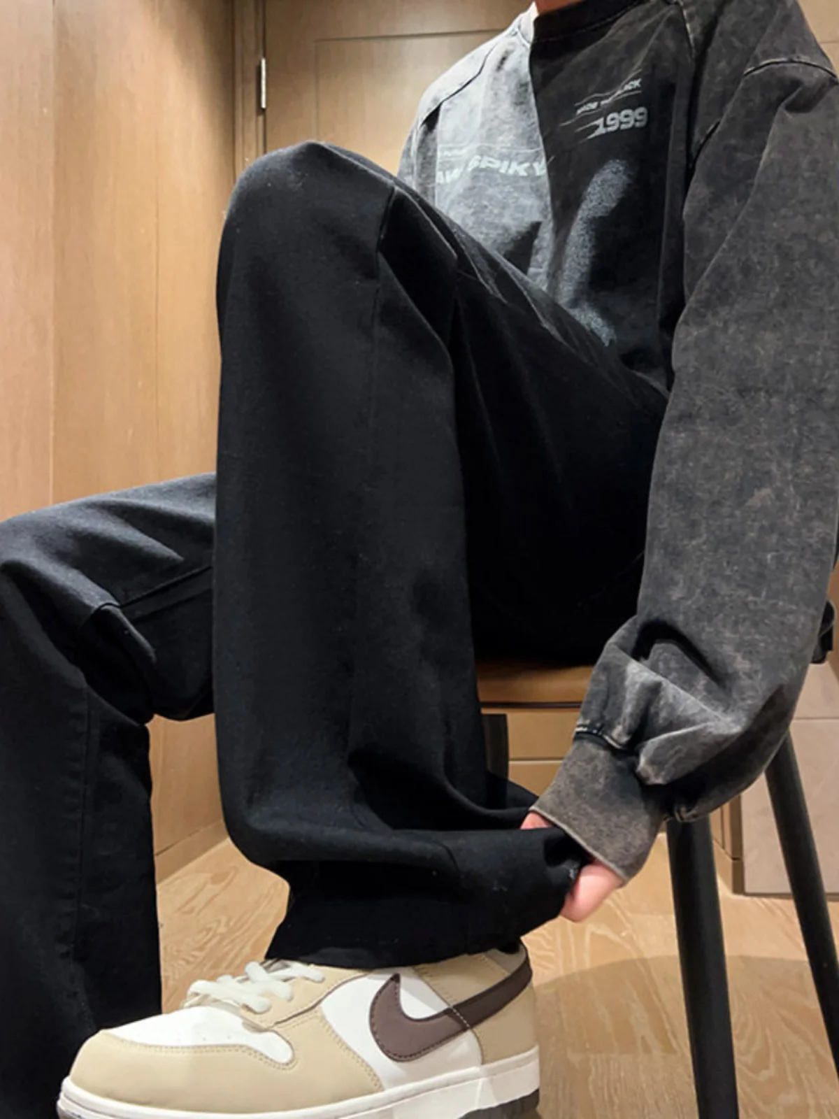 

Black American Style Men's Jeans Cleanfit Slimming Micro-flared High Street Vibe Youthful Trendy Long Pants Straight Leg Jeans