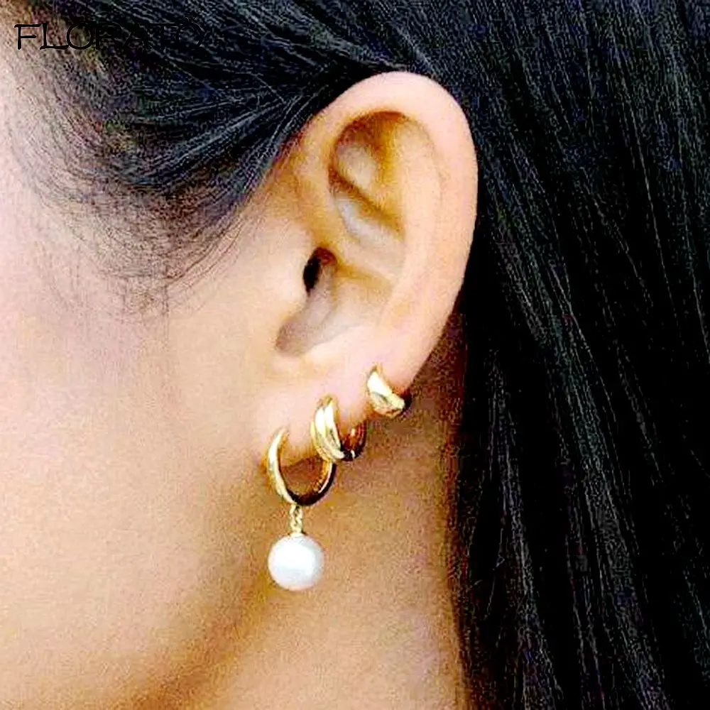 

925 Sterling Silver Needle Simple Wide Huggies Hoop Earrings for Women 2026 New Fashion Unisex Piercing Rock Jewelry Ear Buckles