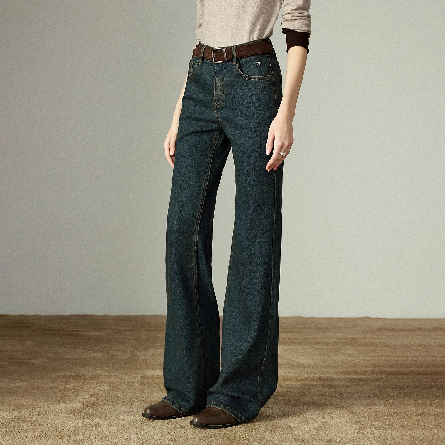 TOYOUTH جينز نسائي مطاطي 2025 شتاء جديد متوهج قليلا منتصف منخفضة الخصر سليم المناسب التخسيس الدافئة الصوف مبطن السراويل الطويلة #2