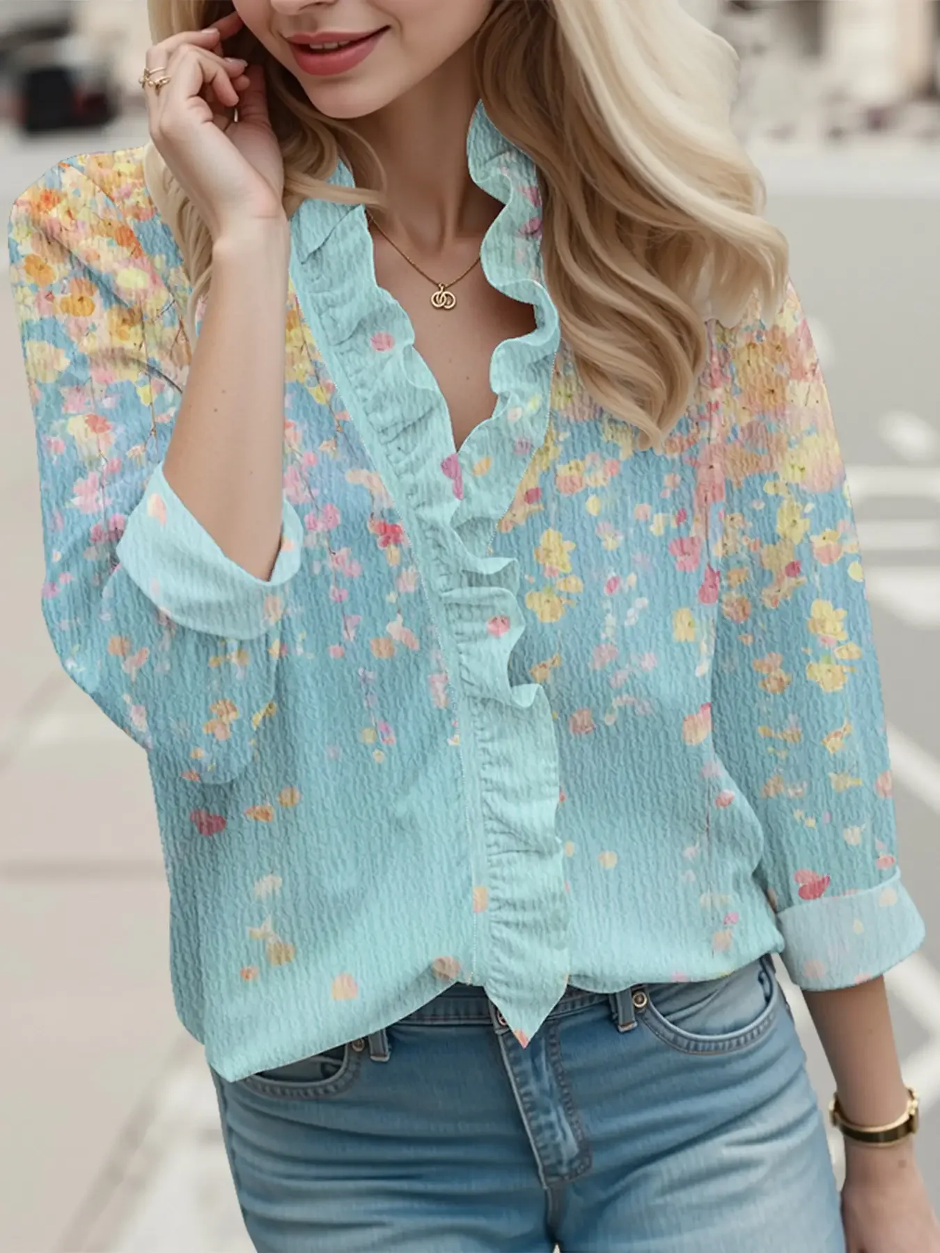 Autumn new V-neck casual top, women's long sleeved lace shirt, Lace trim - wrinkle resistant short sleeved shirt