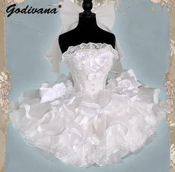 Abito da sposa a fiore bianco con fiocco in pizzo dal design originale. Abiti da principessa corti con reggiseno a lisca di pesce Lolita da donna