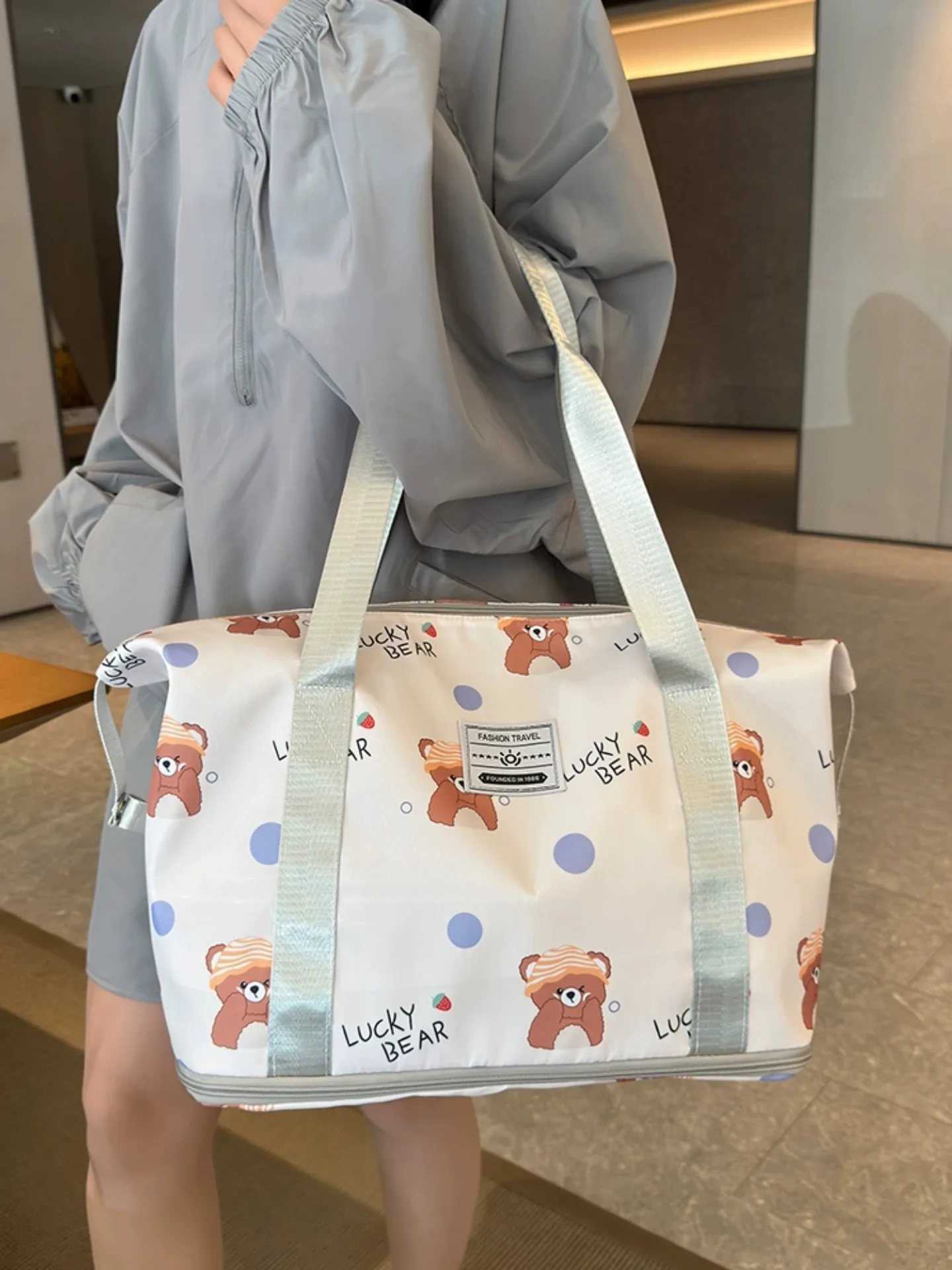 large-capacity-ladies-handheld-travel-bag-fitness-short-trip-business-trip-luggage-bag-with-handle-pregnancy-storage-bag