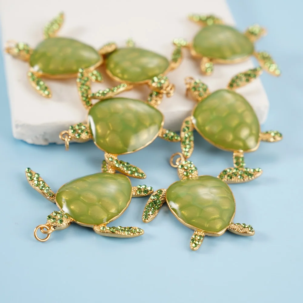 10 Pieces Uniquely Designed Turtle Pendant With Green And Gold Splicing DIY Jewellery Accessories Bracelet Keychain