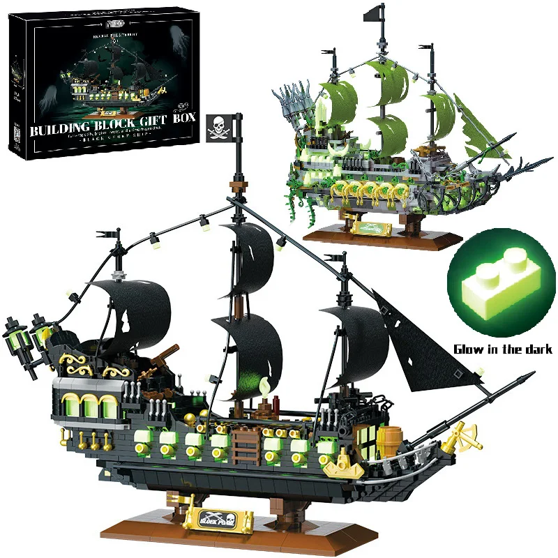 

Creative Pirate Ship Caribbean Ghost Ship Micro Building Blocks Set Assembly MOC Pirate Boat Model Bricks Toys Gifts For Adult