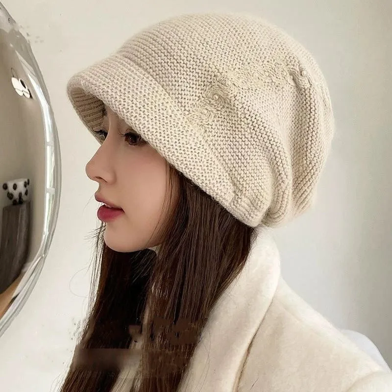 

Осенне-зимний корейский вязаный берет для женщин с полями и жемчужным декором, теплые шерстяные шапки-бини