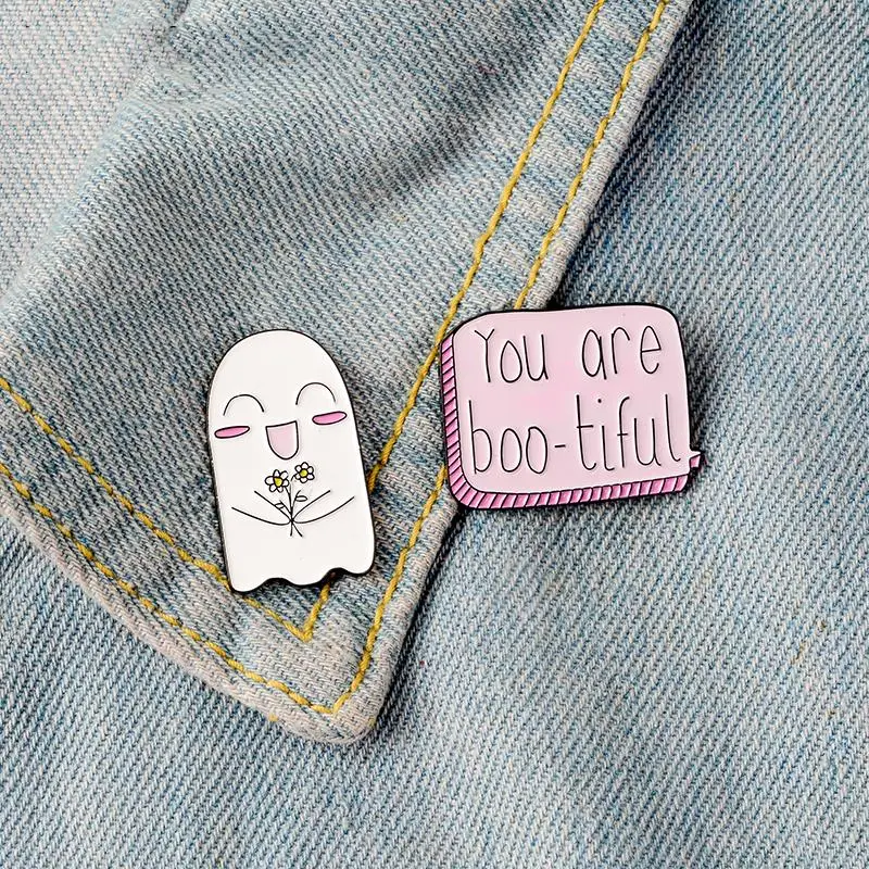 Smile Ghost boo-tiful Enamel Pins Badges Brooches Courtship Lapel pin Denim Shirt Collar Simple Pink Cartoon Love Jewelry Gift