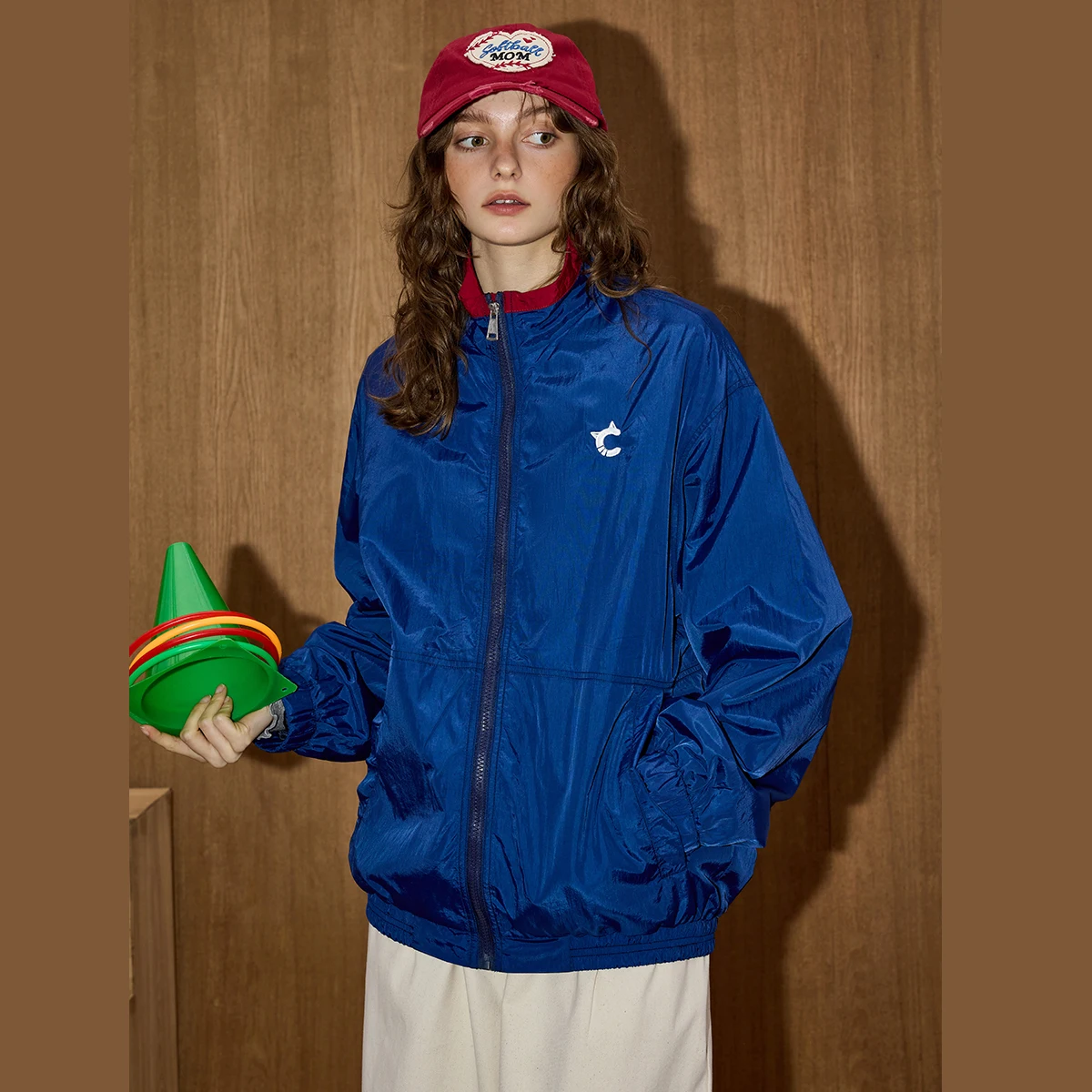 سترة رياضية كلاسيكية للسيدات لخريف 2025، معطف مرقع بألوان متعددة، ملابس خروج كبيرة الحجم، أنيقة رياضية