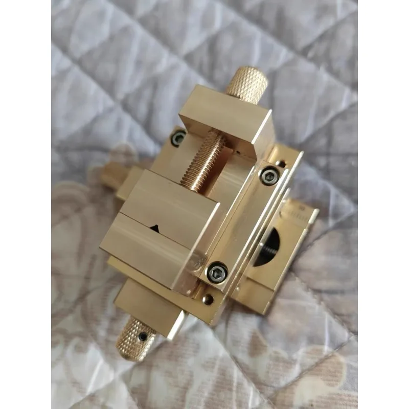 All-Copper Miniature Dovetail Groove Cross Slide Table, Lead Screw Fine Tuning XY Axis Displacement Platform with Mini Vise