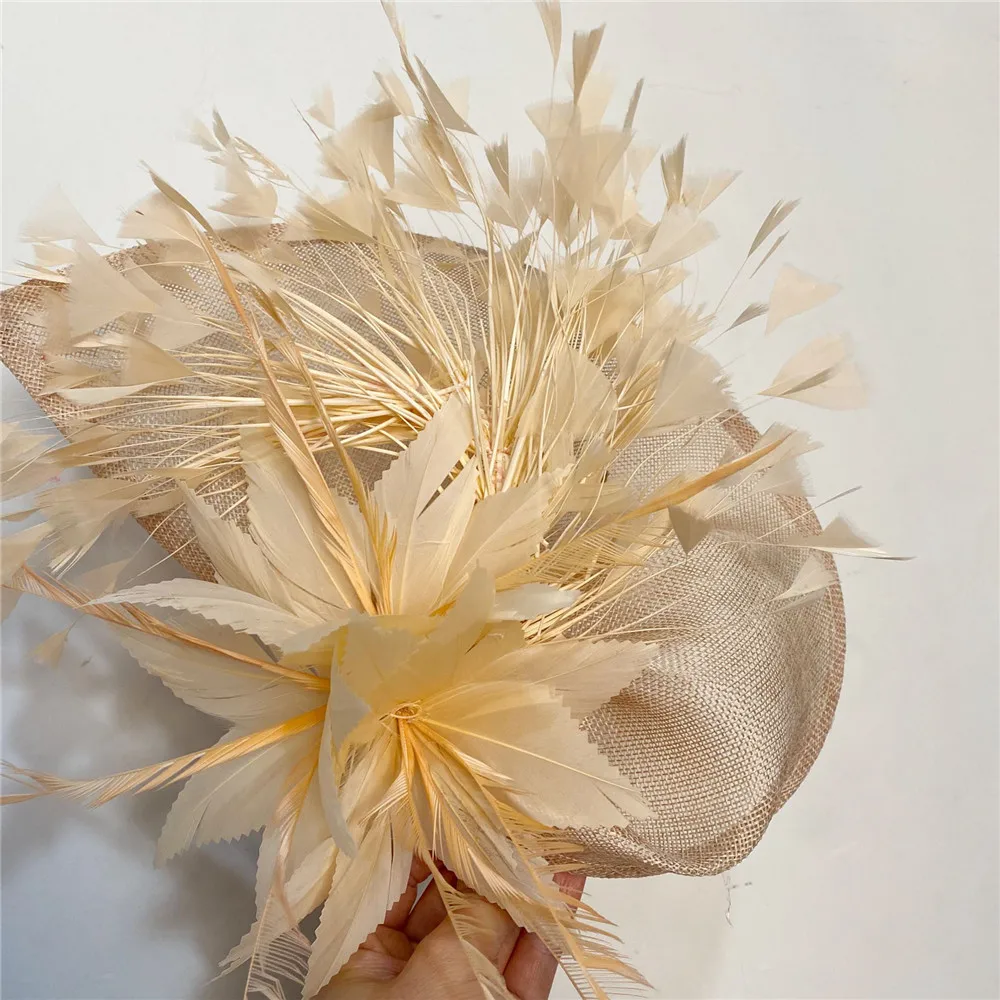 Charmante orange Feder Hochzeit Haars pangen Fascinators Hut Blume Braut Kopf bedeckung Schleier Frauen Party verheiratet Haar Zubehör syf678 – Detail 18