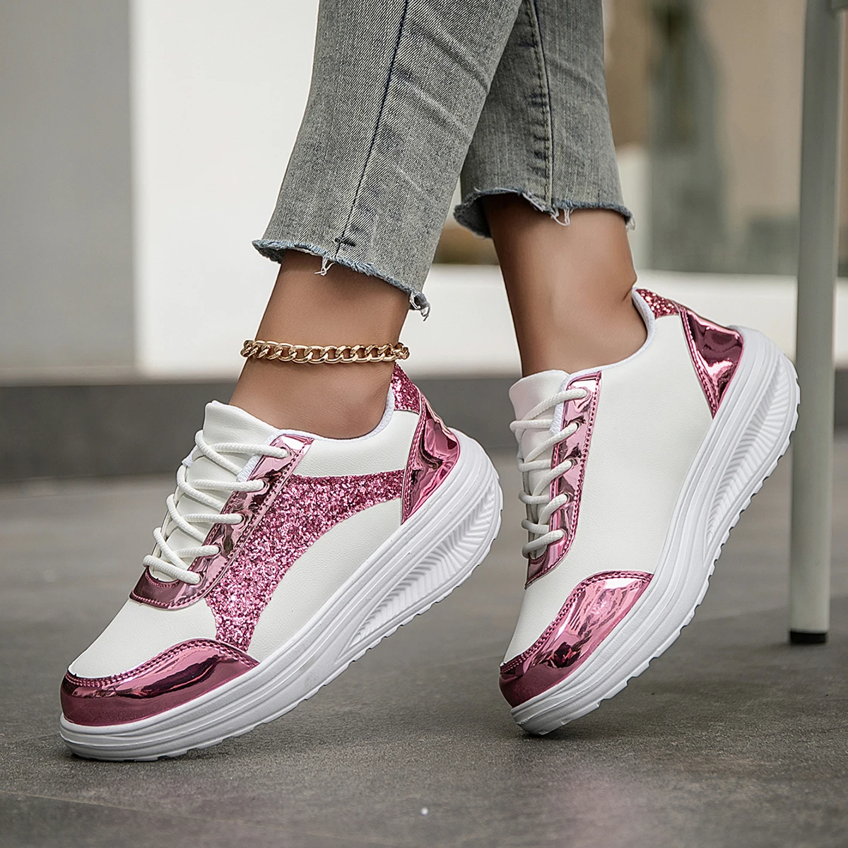 Luxe Strass Loopschoenen voor Vrouwen PU Leer Herfst Vrouwelijke Atletische Trainers Comfortabele Outdoor Wandelschoenen Fitness Schoenen