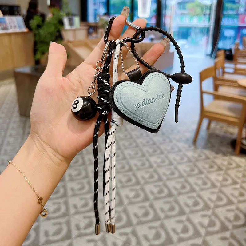 Pink Heart shaped Leather Car Keychain Personalized Men\'s and Women\'s Bag Pendant Pendant Exquisite Keychain
