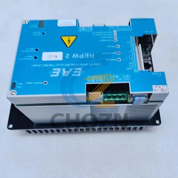 

Оригинальный привод KBA EAE REPW2 K102, SN: S0340513334 A-Nr: FA84117, управление устройством 230 В/5 А, подходит для части печатной машины KBA