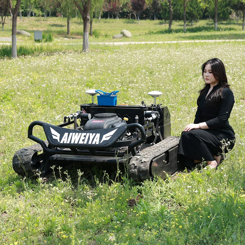 Customized Lawn Mower with 452CC/608CC/764CC Engine Remote Control Eco-Friendly New Sale Meeting Environmental Standards