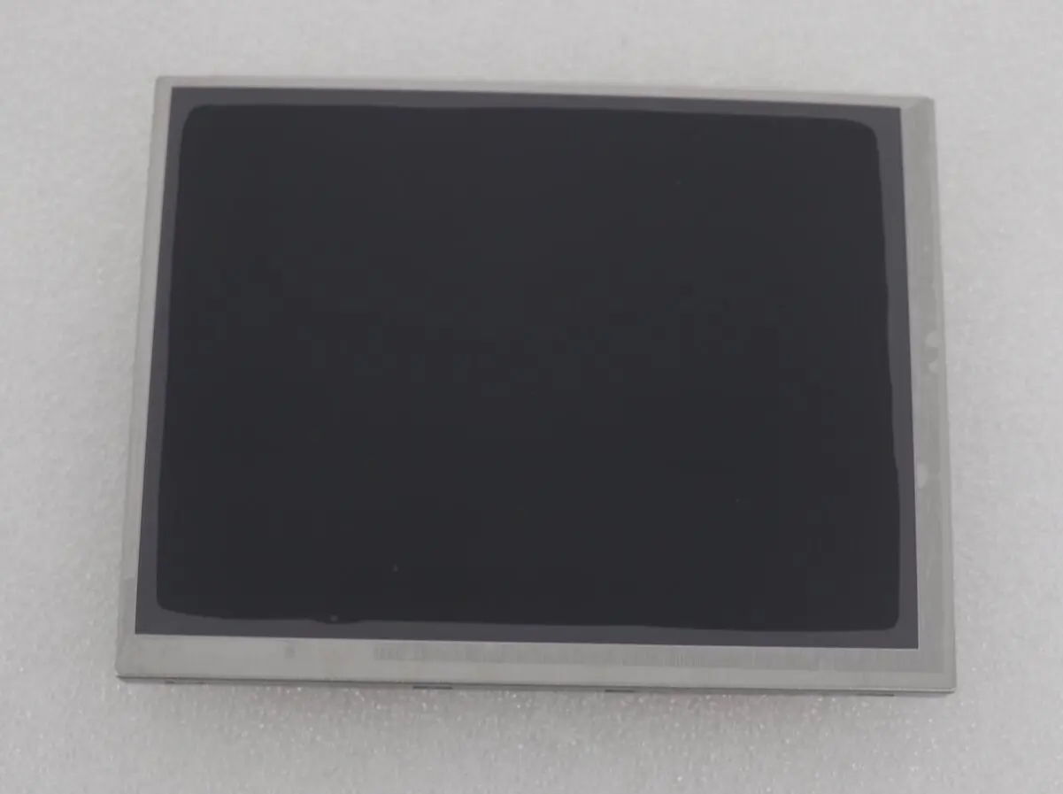 

FG050722DSSWDG01 FG050722DSSWDG03 5.7" 640*480 TFT-LCD Display Modules Fast shipping