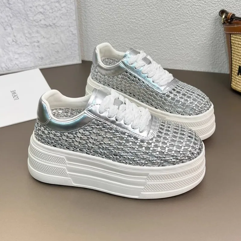 Women's Low Cut Breathable Hollow Out Sneakers Summer Fashion Casual Shoes Thick Bottom Lightweight Versatile Plain Color