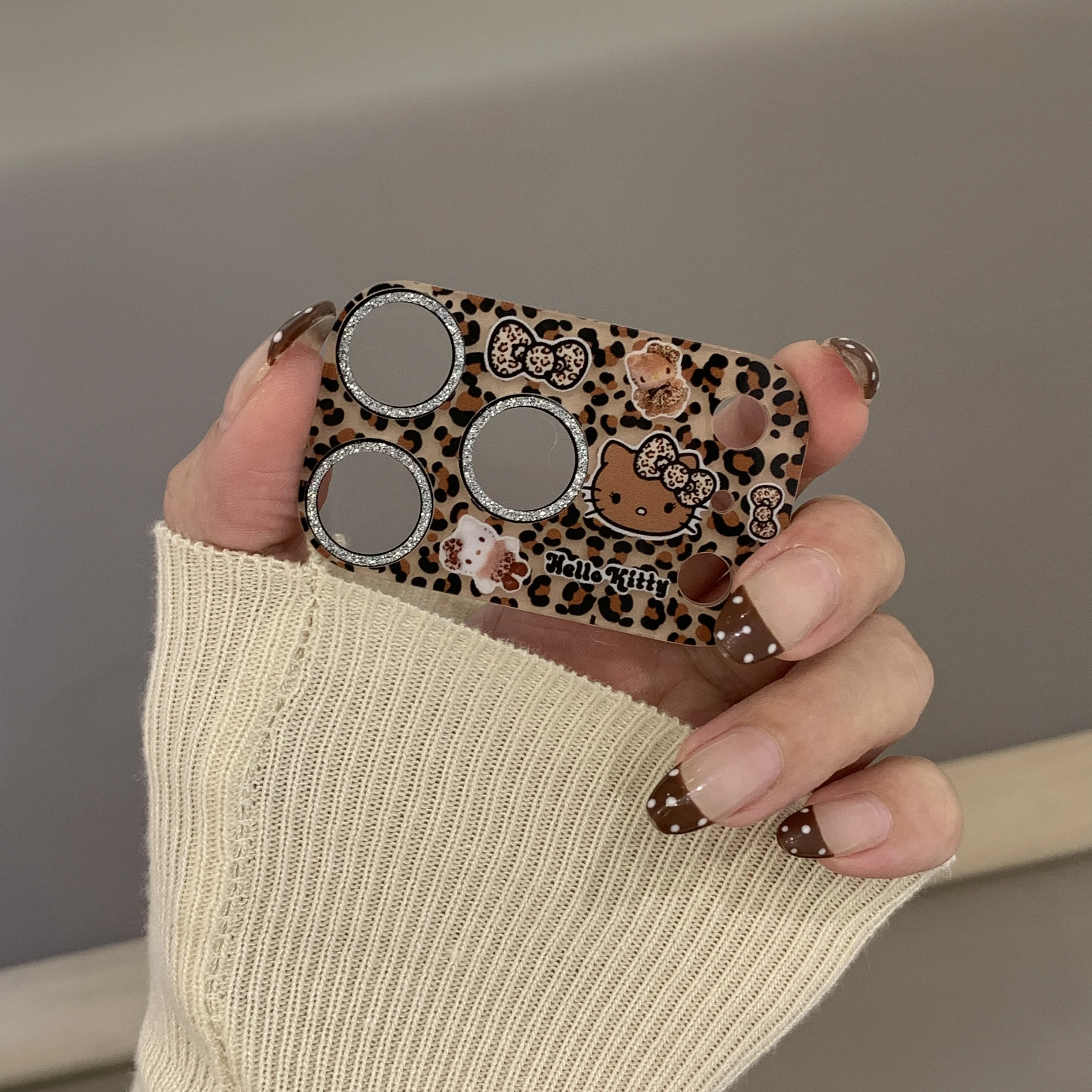 ثلاثية الأبعاد الكرتون كيتي الماس عدسة الكاميرا طبقة رقيقة واقية مناسبة آيفون 17 برو ماكس 16 15 14 13 بروماكس الغطاء الخلفي عدسة صغيرة الزجاج