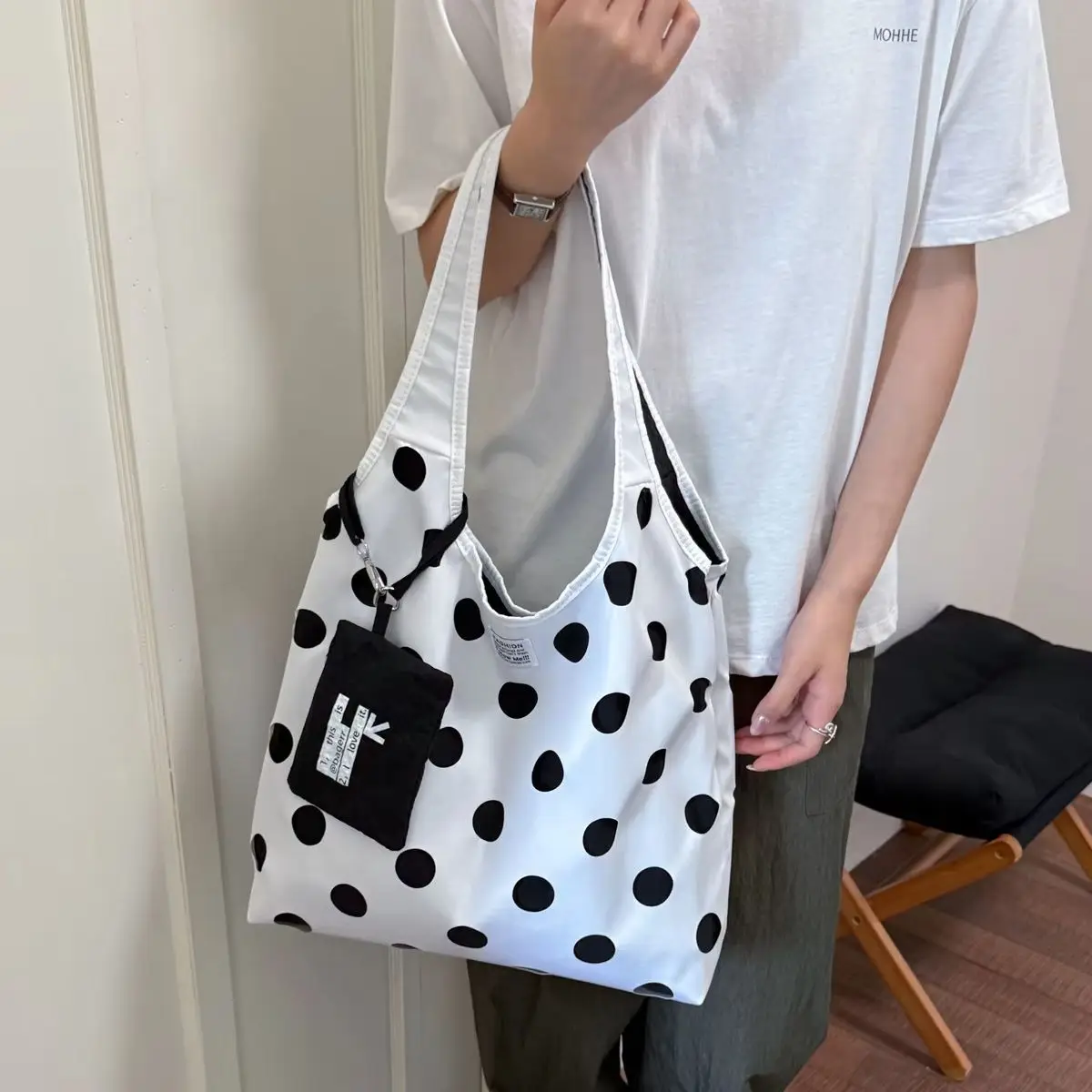 Korean Style Retro Contrasting Polka Dot Canvas Tote Bag Detachable Small Bag Fashionable Casual Versatile Shoulder Bag Handbag
