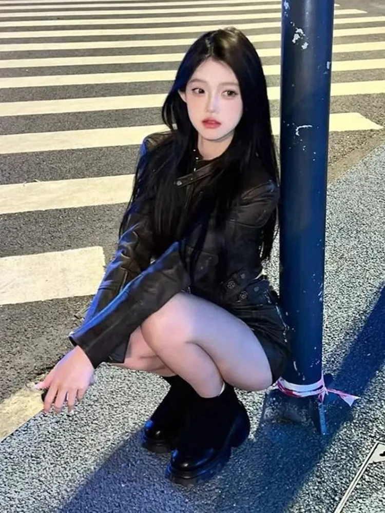 Rétro Sle femmes coupe ajustée en cuir PU Jaet col montant ort vêtements d'extérieur Bla épicé fille Faion automne nouveauté