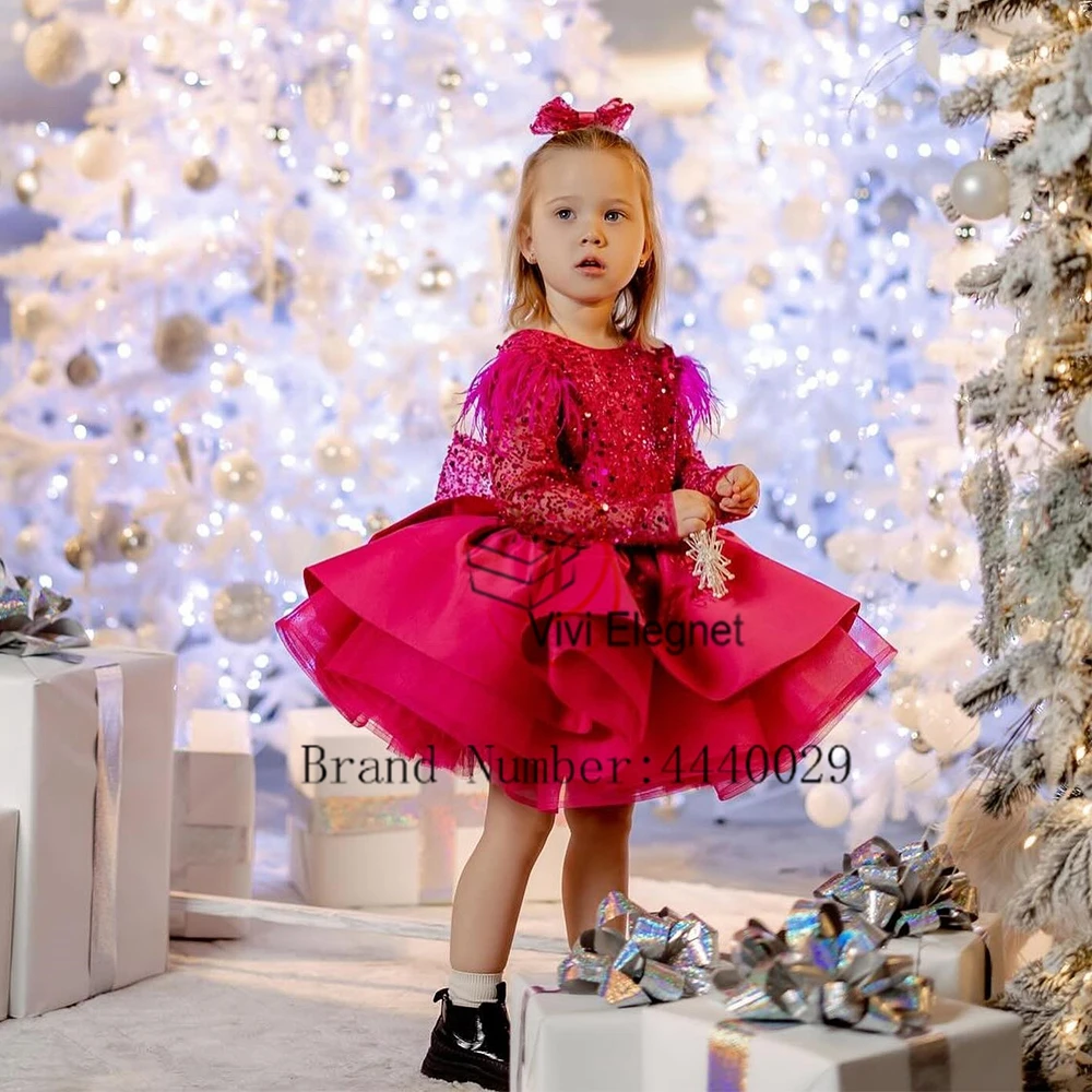 

Charming Scoop Flower Girls Dresses with Sequiend New 2024 Summer Knee Length Christmas Gowns with Sequined Feather Robe De