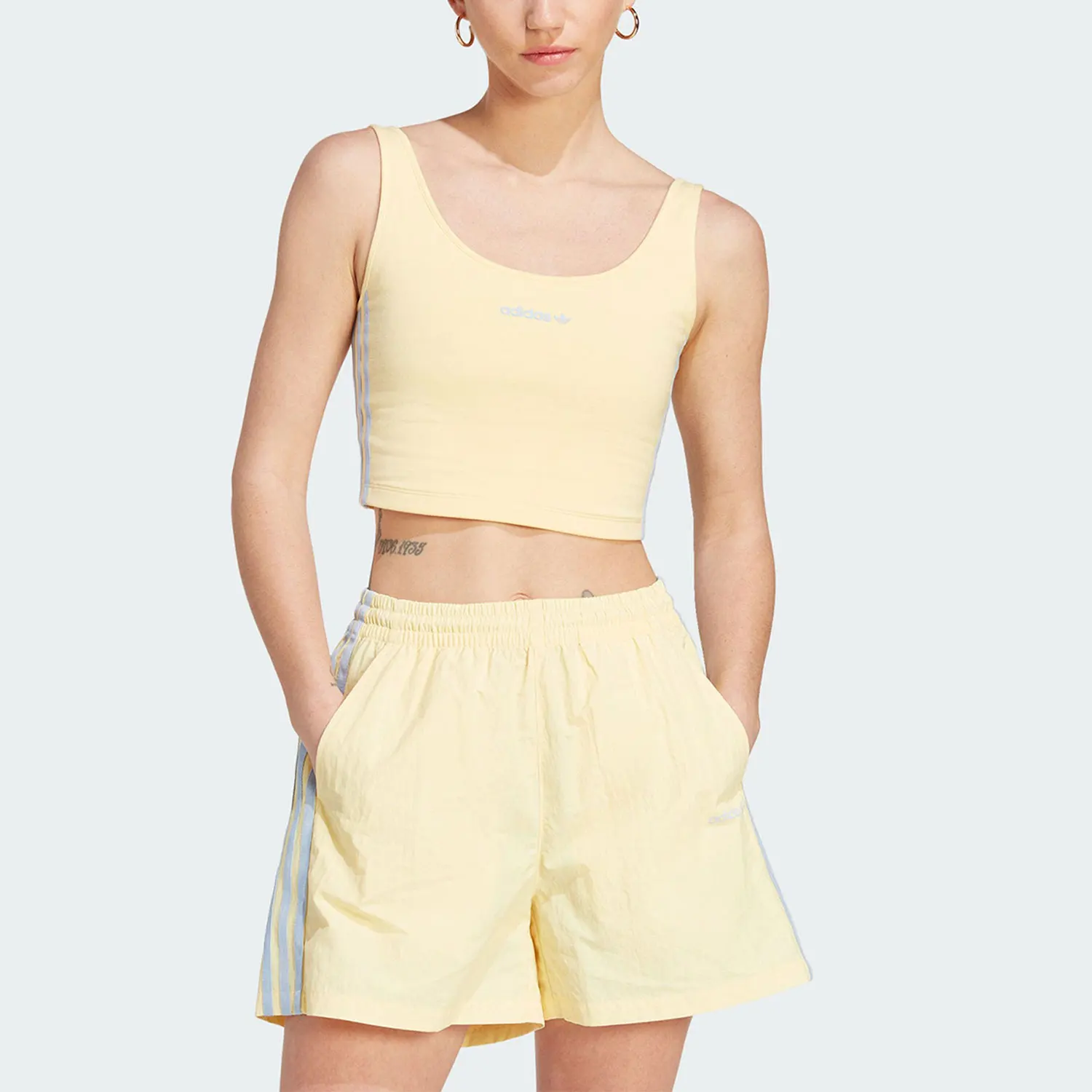 

Adidas Authentic Three Leaves Short Slim Women's Sports Tank T-Shirt IT8157