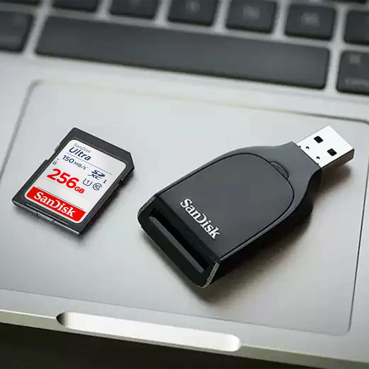 サンディスク-c731-quickflow-uhs-i-sdカードリーダー-usb-32-gen-1-type-a-最大250mb-秒読み取り-150mb-秒書き込み-高速メモリカードリーダー