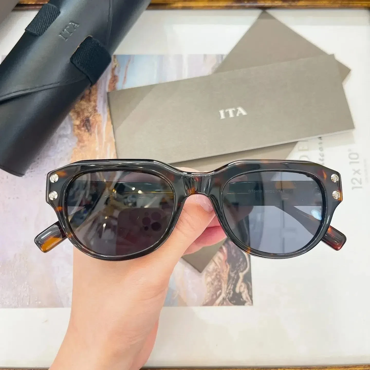 

Newest Brand Women Men Sunglasses Polarized Business Classic Trendy Tortoise Acetate Frame For Unisex Eyeglasses ADITA DTS458