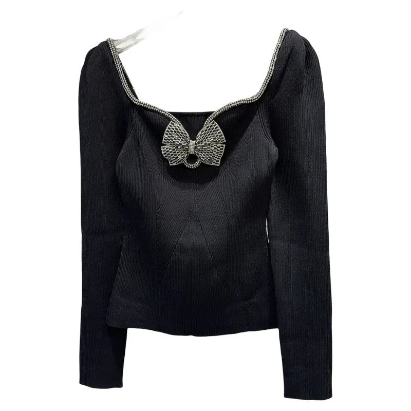 Sweet Rhinestone Bow Edge Slim Knitted Sweater 2024 Autumn New French Elegance Exposed Collarbone Long Sleeve Women Clothing