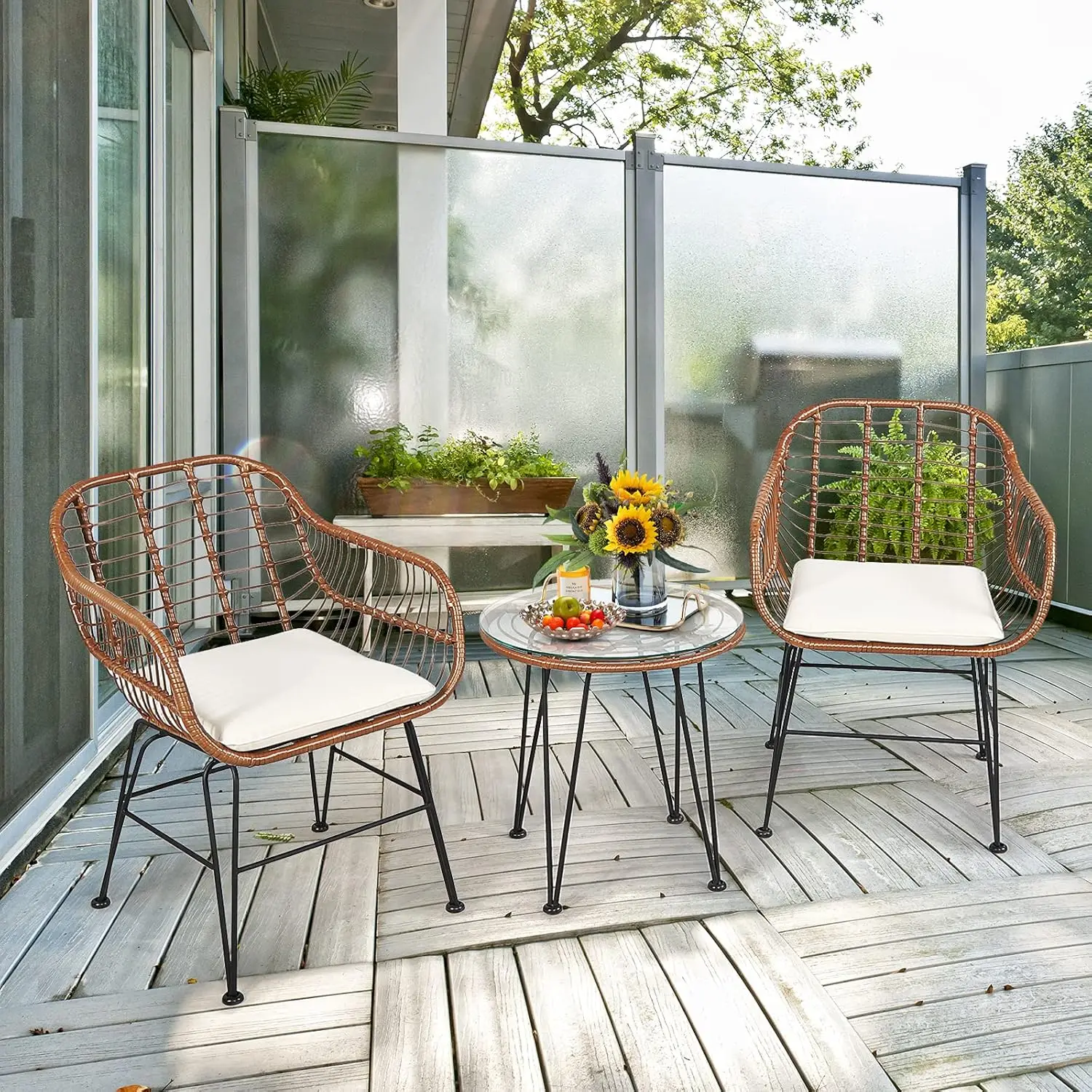 3-teiliges Patio-Gesprächs-Bistro-Set, Korb möbel im Freien mit rundem, gehärtetem Tisch und 2 Rattan sesseln (bräunlich gelb)