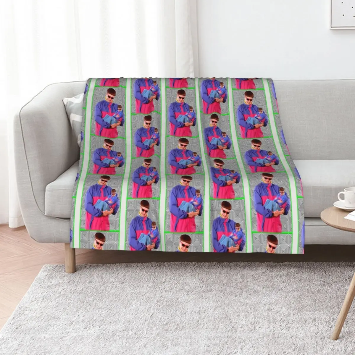 Oliver Tree baby with Oliver Tree father Premium Throw Blanket for sofa Loose Sleeping Bag halloween Furry Vintage Blankets