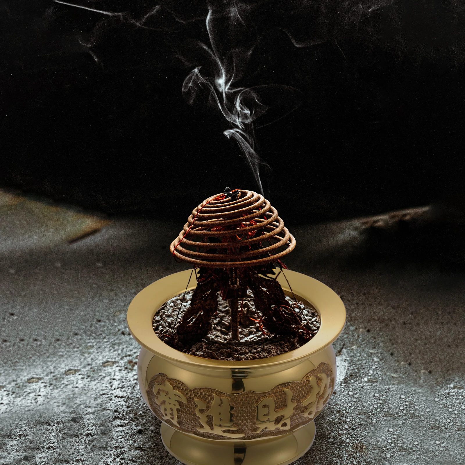 

Copper Incense Burner Vintage Golden Bowl Shaped Premium Quality Home Decor Aroma Warmer Small Space Efficient Retro
