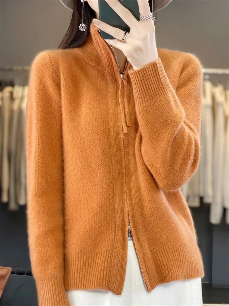 2023 Autumn New Fashionable Age Reducing Slimming Mom's Zipper Knitted Cardigan Stand Collar Solid Color Advanced Women's Coat