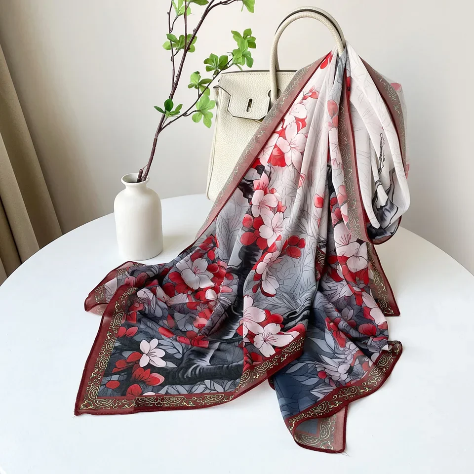 

2025 New Printed Long Silk Scarf for Women Spring Big Shawl Tour Scarf Satin Vintage Printed Sunscreen Scarf Scarf Wholesale