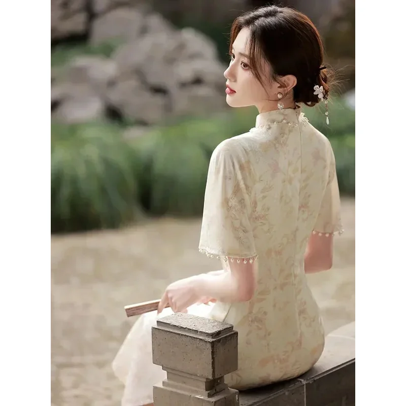 فستان شيونغسام تقليدي ربيعي 2023 بأكمام قصيرة ناعم عتيق أزياء حفلات الزفاف النحيفة أنيقة طويلة تشيباو S إلى XXL