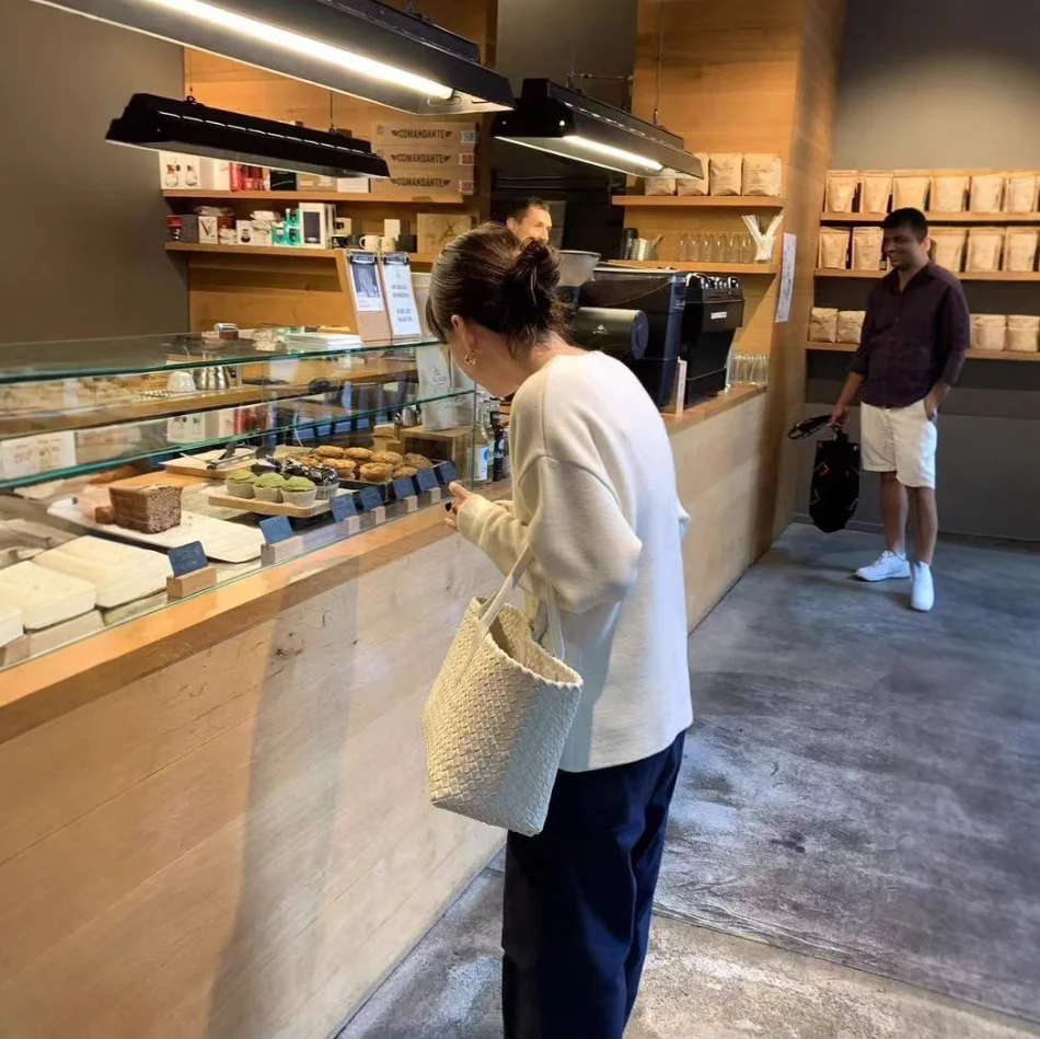 Lero*be Women's Woolen Knitted Cardigan Coat with ket Single Button Pure Color Winter Faion Long Sve round Ne