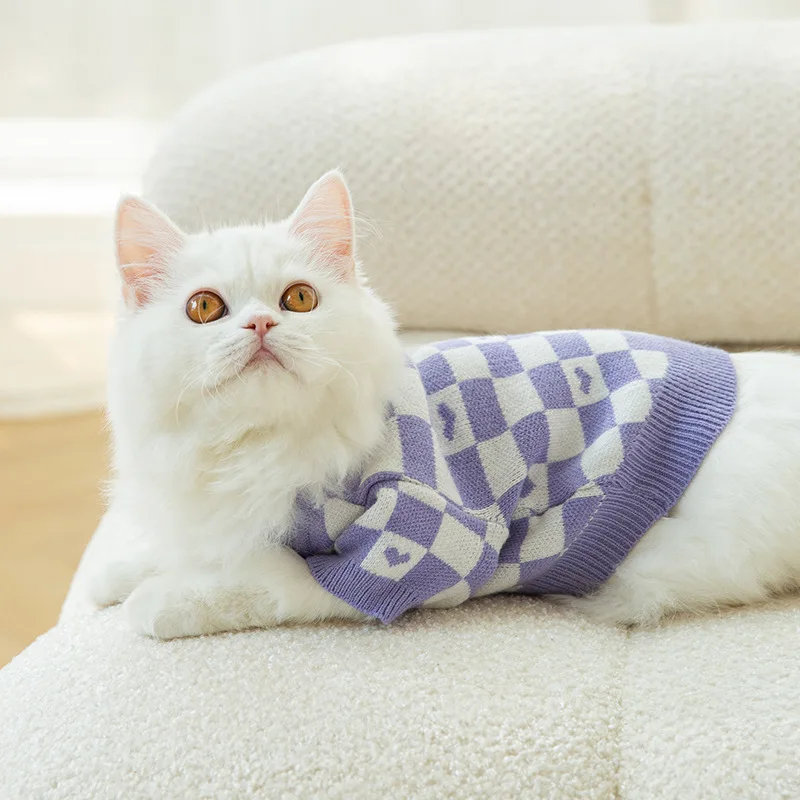 Autumn New Pet Chessboard Love Cardigan Sweater Warm Cat Clothes Anti Shedding Small Dog Clothing Customizable