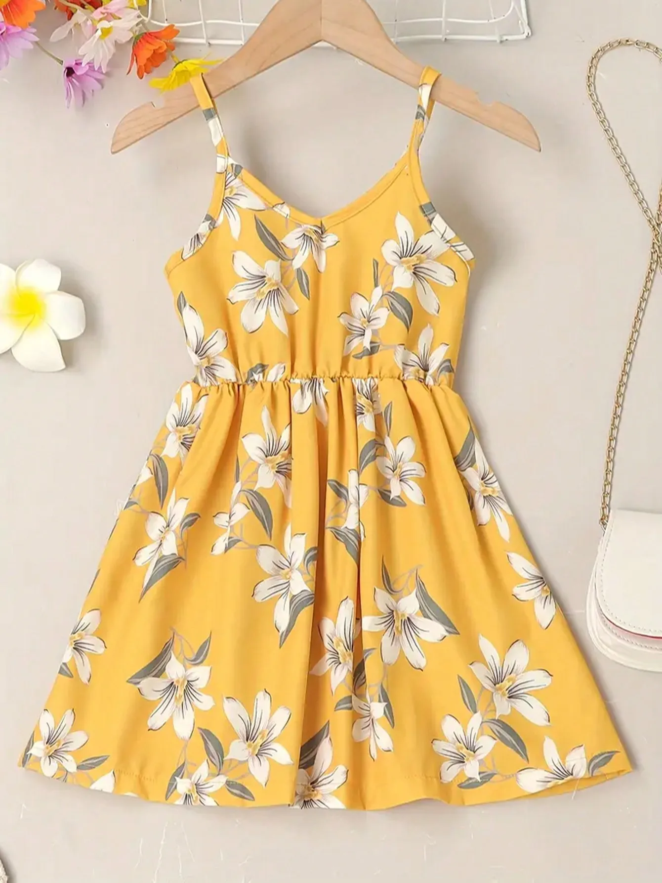 Kleines Mädchen-Trägerkleid mit Blumenmuster, V-Ausschnitt, elastische Taille, Party- und Strandkleid, süßes Sommer-Trägerkleid – Detail 3
