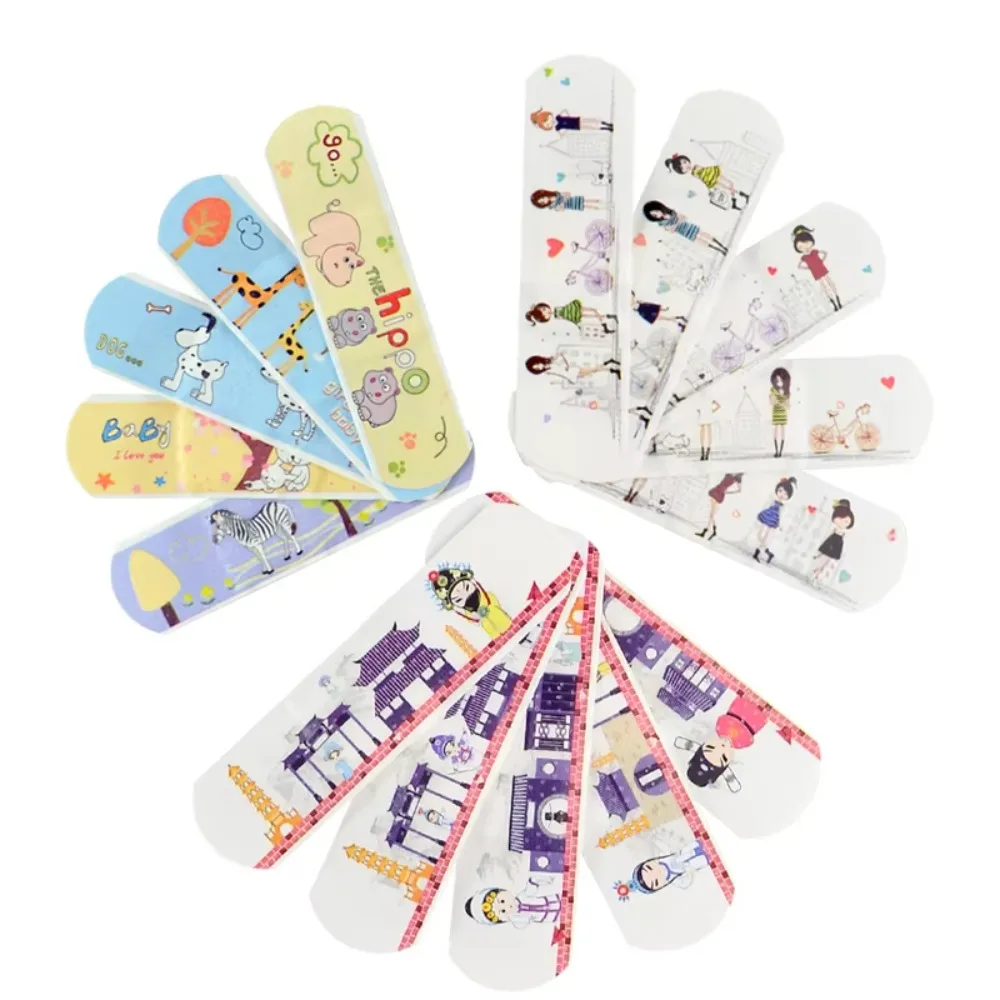 20 ชิ้นกันน้ํา Breathable การ์ตูน Breathable ผ้าพันแผลกาว Hemostasis PE แถบสําหรับเด็ก First Aid Kits & Emergency Care