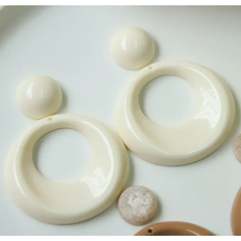 2pcsins French Temperament Ivory Round Hollow Circle Diy Resin Earrings Accessories Handmade Earrings Hair Accessories