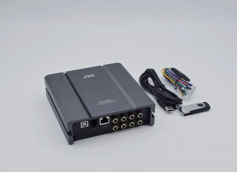 JVC 8 Channel RCA Output DSP Power Amplifier 400W 4 Channel High Level Output 31 EQ Computer Tuning Car Power Amplifier