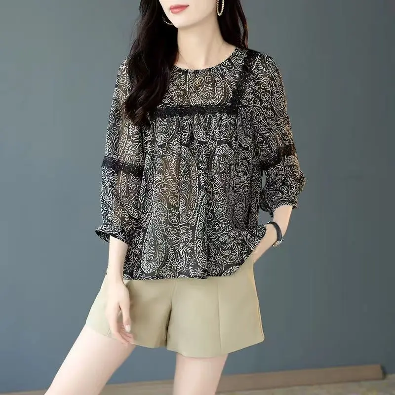 Vintage Printed Spliced Lace Ruffles Blouse Women\'s Clothing 2023 Summer New Oversized Casual Pullovers Office Lady Shirt