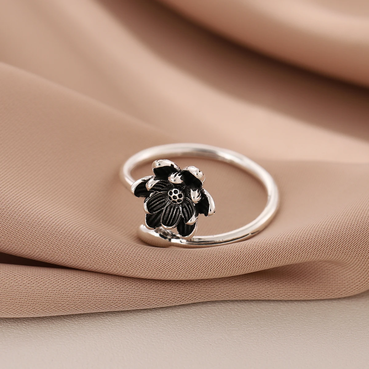 925 Sterling Silver Retro Lotus Opening Rings, simples Joalheria, temperamento flor, étnico, novo, R107