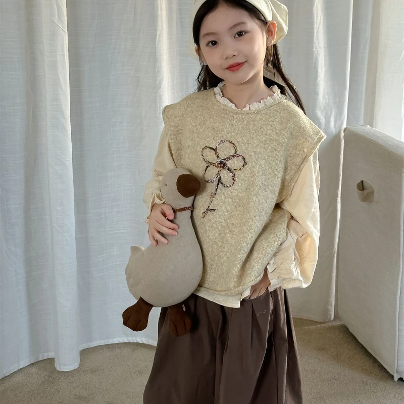 

Girls' Top 2024 Autumn New All-Matching Korean Style Flower Vest Outer Wear Waistcoat Fashionable Tide
