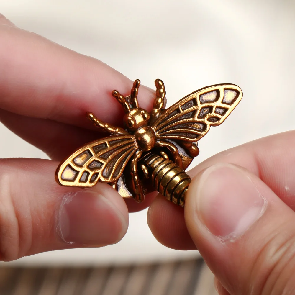 NEW DIY Accessories Handbag Purse Retro Turn Lock Metal Buckles Bee Shape Bag Clasp Hardware