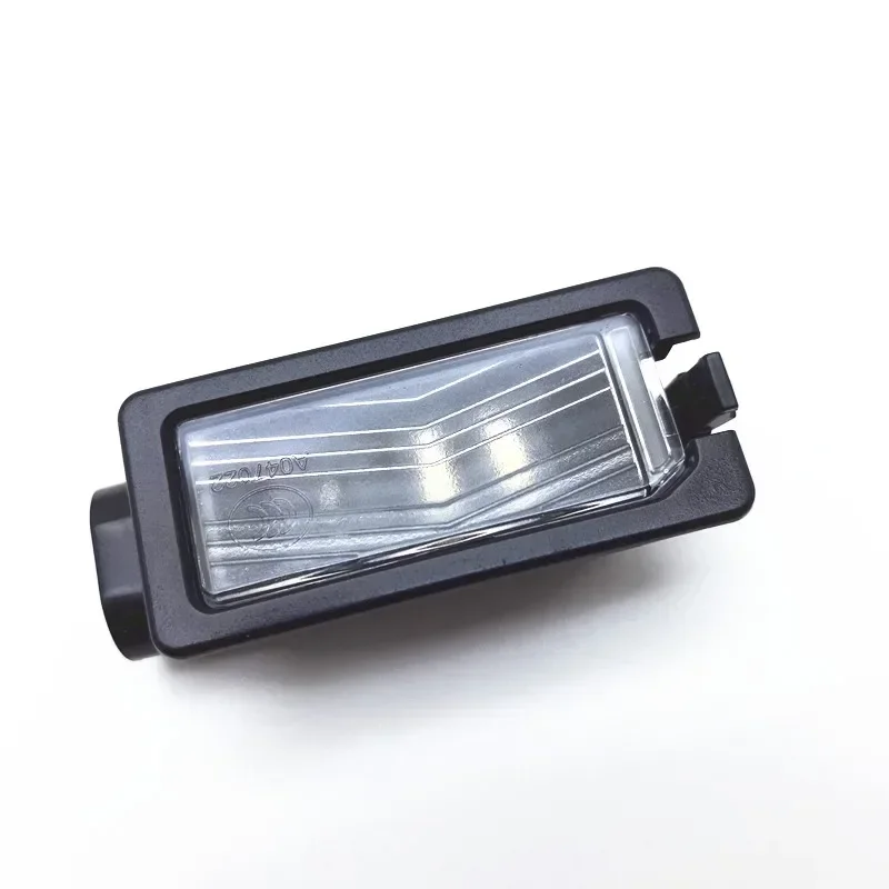 1PCS Links Hinten Kennzeichen Lampe für BYD SONG PLUS Pro YUAN PLUS Kennzeichen Licht Montage Auto Zubehör SA2FC- 4108100