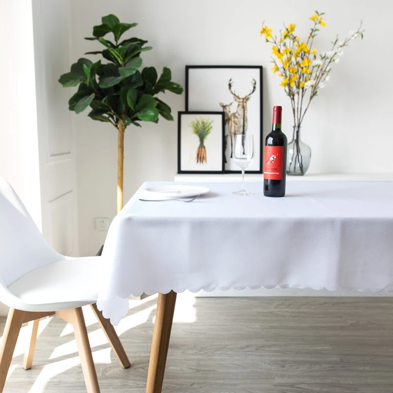 Wholesale solid color tablecloths for hotel and restaurant banquets, white rectangular polyester conference tablecloths